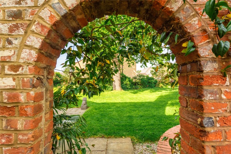 Images for Ampthill Road, Shefford, SG17