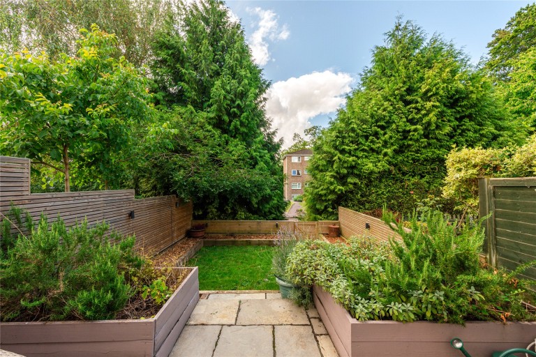 Images for Tudor Court, Hitchin, SG5