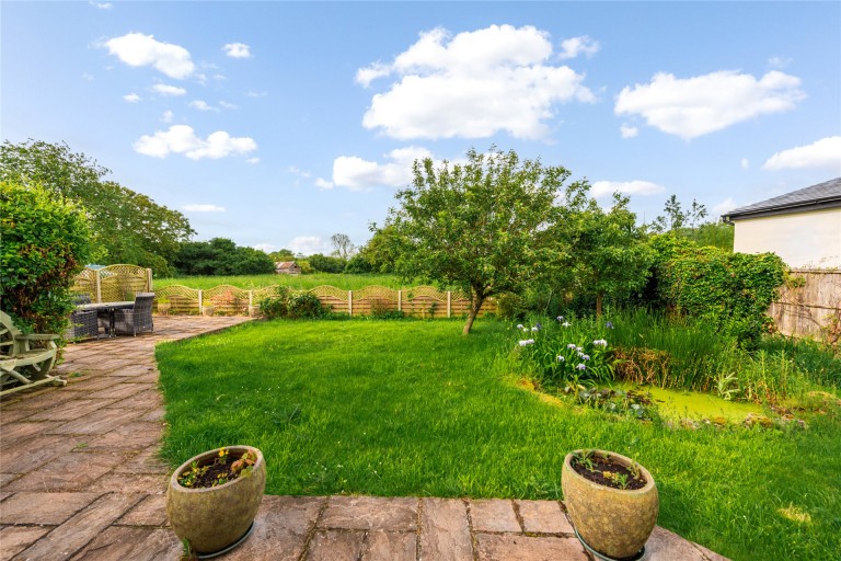 Images for Roe Green, Sandon, SG9