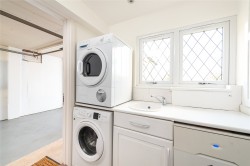 Images for Roe Green, Sandon, SG9