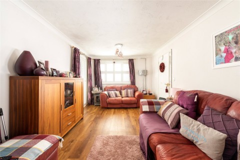 Click the photo for more details of Fairground Way, Clifton, SG17