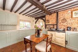 Images for West Street, Lilley, LU2