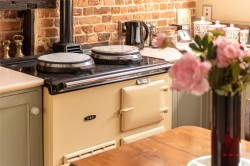 Images for West Street, Lilley, LU2