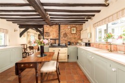 Images for West Street, Lilley, LU2