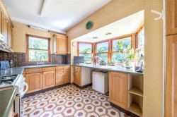 Images for Whinbush Grove, Hitchin, SG5