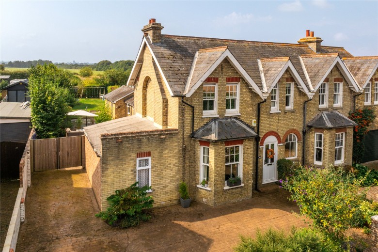 Click the photo for more details of Clifton Road, Henlow, SG16