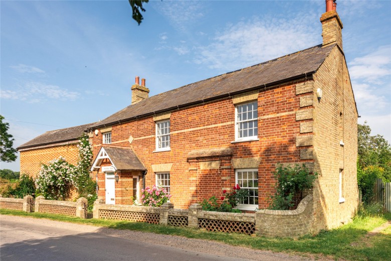 Click the photo for more details of Wrayfields, Stotfold, SG5