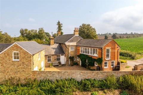Click the photo for more details of Wrayfields, Stotfold, SG5