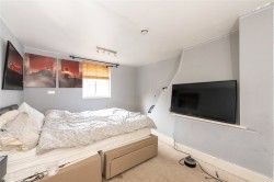 Images for High Street, Gosmore, SG4