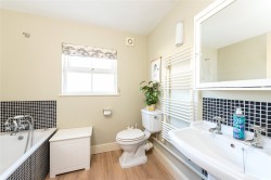 Images for Royal Oak Lane, Pirton, SG5
