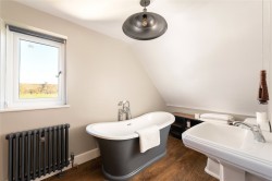 Images for West Street, Lilley, LU2