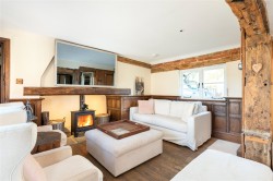 Images for West Street, Lilley, LU2