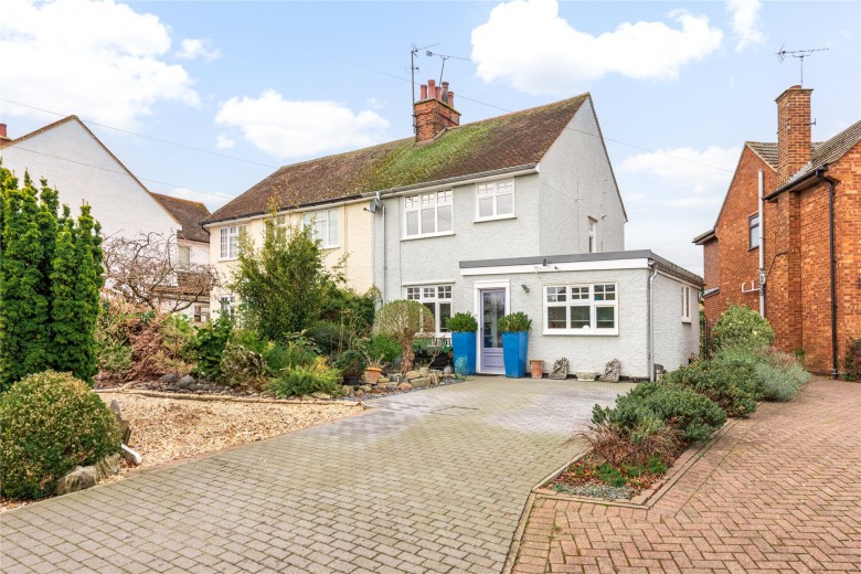 Click the photo for more details of Royal Oak Lane, Pirton, SG5