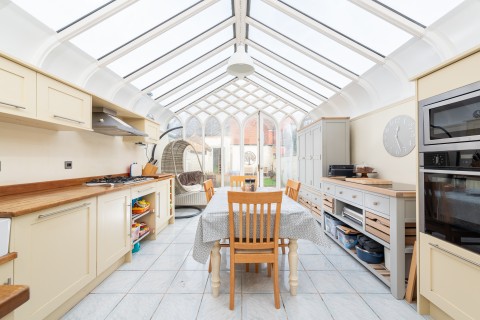 Click the photo for more details of Tilehouse Street, Hitchin, SG5