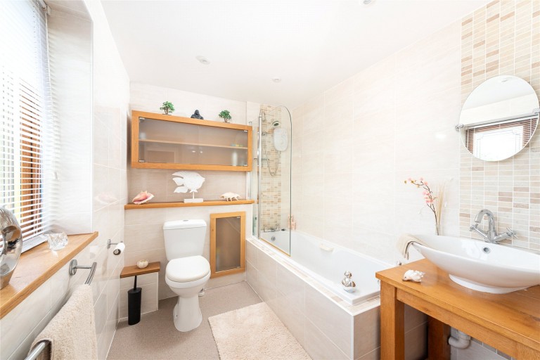 Images for Long Lane, Aston End, SG2