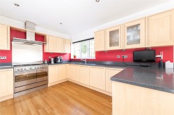 Images for Sundon Road, Streatley, LU3