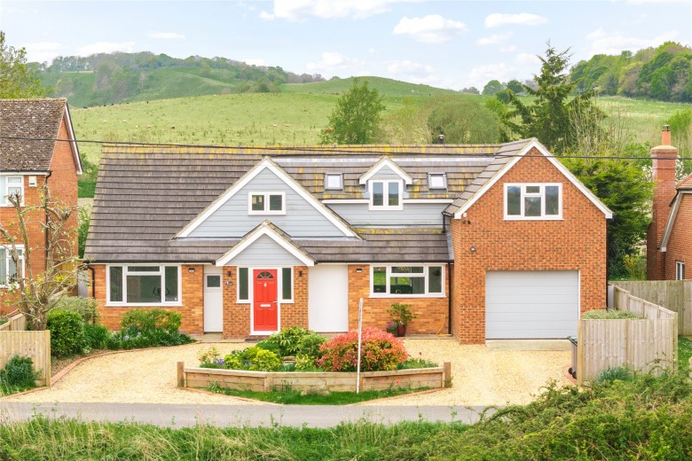 Click the photo for more details of Pegsdon, Hitchin, SG5