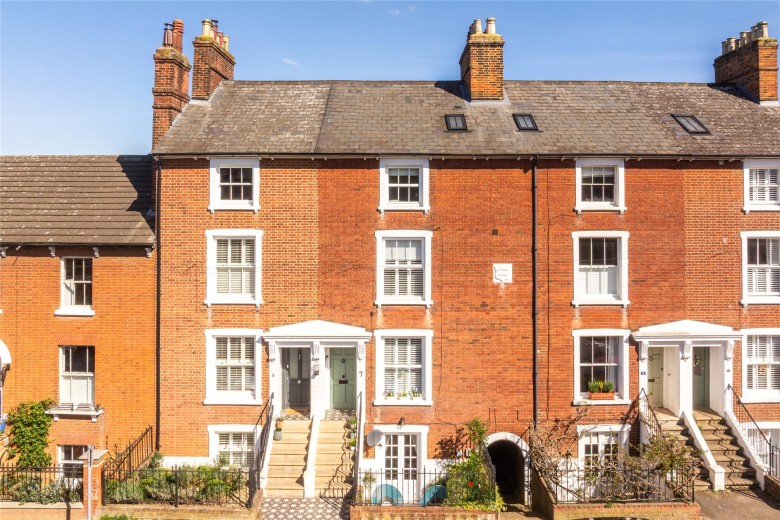 Click the photo for more details of Benslow Lane, Hitchin, SG4