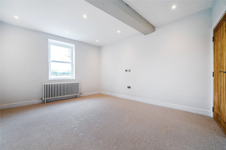 Images for The Maltings, High Street, SG16