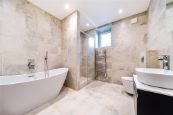 Images for The Maltings, High Street, SG16