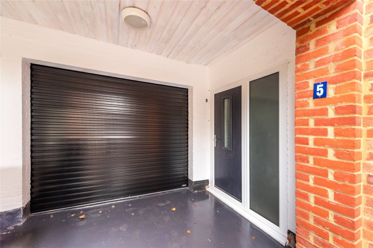 Images for The Maltings, High Street, SG16