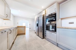 Images for The Maltings, High Street, SG16