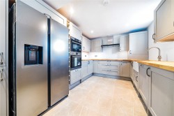 Images for The Maltings, High Street, SG16