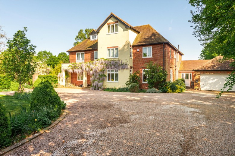 Click the photo for more details of Sperberry Hill, St. Ippolyts, SG4