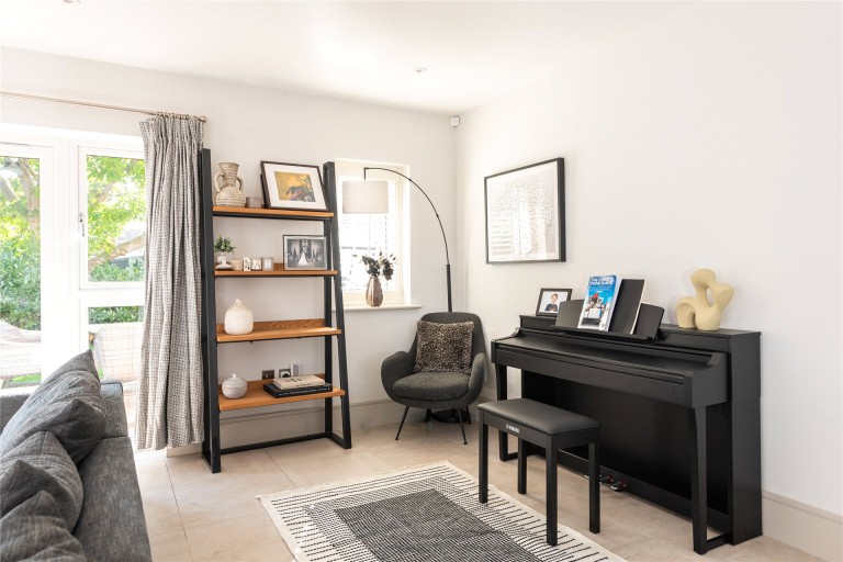 Images for Saxon Rise, Pirton, SG5