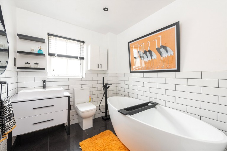 Images for Franklin Place, Fairfield, SG5