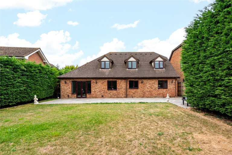 Images for Sundon Road, Streatley, LU3
