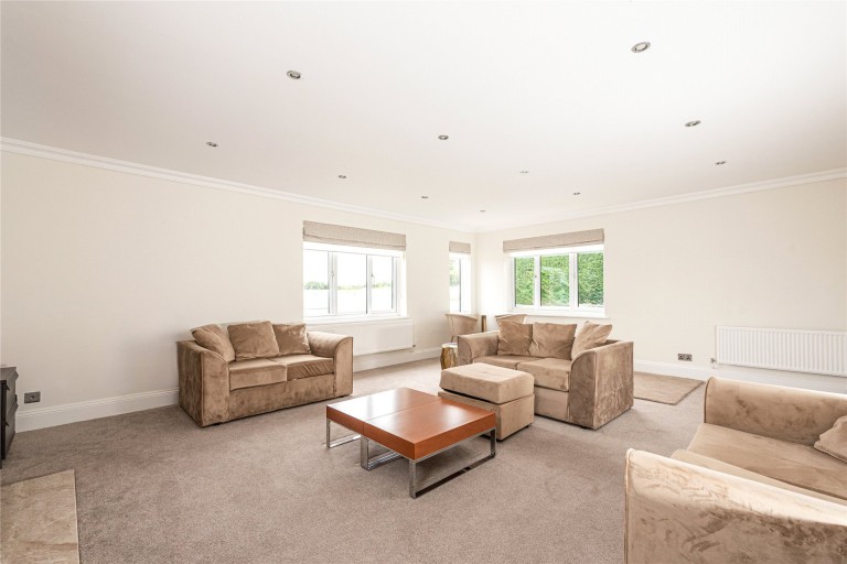 Images for Sundon Road, Streatley, LU3