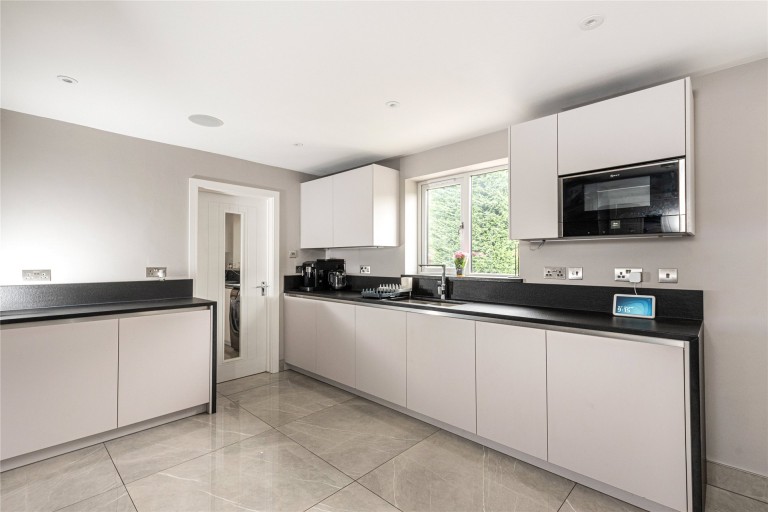 Images for Sundon Road, Streatley, LU3