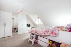 Images for Sundon Road, Streatley, LU3