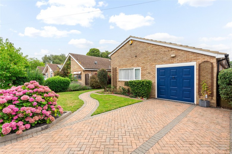 Click the photo for more details of Salusbury Lane, Offley, SG5
