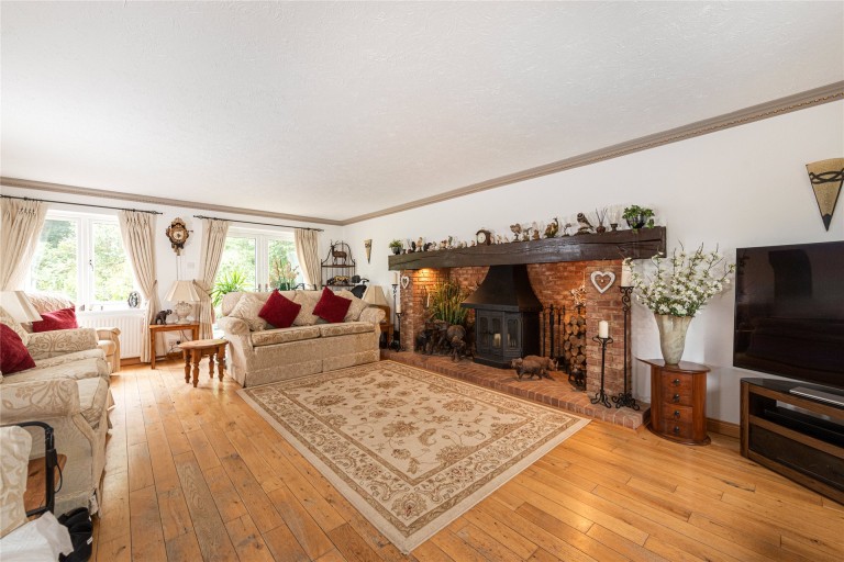 Images for Tamworth Stubb, Walnut Tree, MK7
