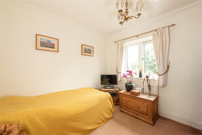 Images for Tamworth Stubb, Walnut Tree, MK7