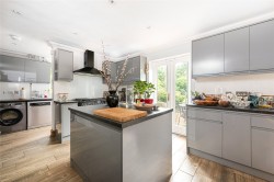 Images for Tamworth Stubb, Walnut Tree, MK7