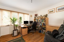 Images for Tamworth Stubb, Walnut Tree, MK7