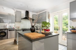 Images for Tamworth Stubb, Walnut Tree, MK7