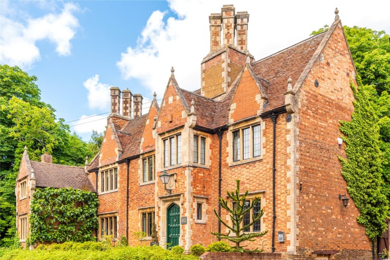 Images for Watling Street, Little Brickhill, MK17