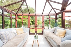 Images for Cloudberry, Walnut Tree, MK7
