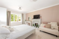 Images for Cloudberry, Walnut Tree, MK7