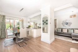 Images for Cloudberry, Walnut Tree, MK7