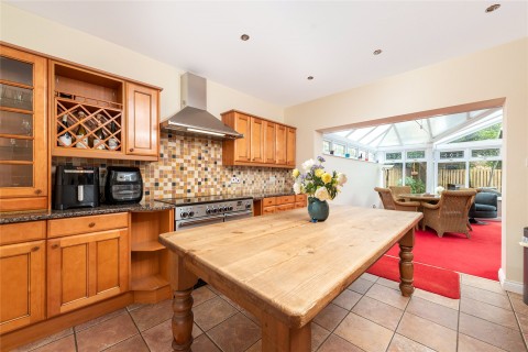 Click the photo for more details of Luxborough Grove, Furzton, MK4