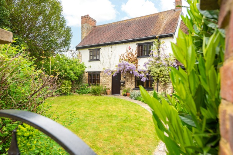 Images for Church Lane, Loughton, MK5