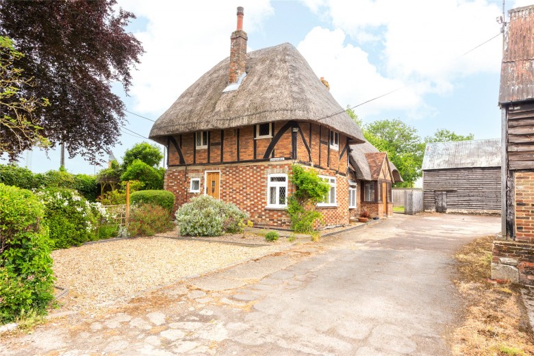 Click the photo for more details of Church Road, Totternhoe, LU6