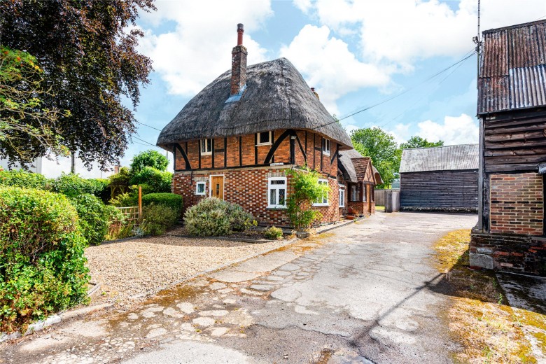 Click the photo for more details of Church Road, Totternhoe, LU6