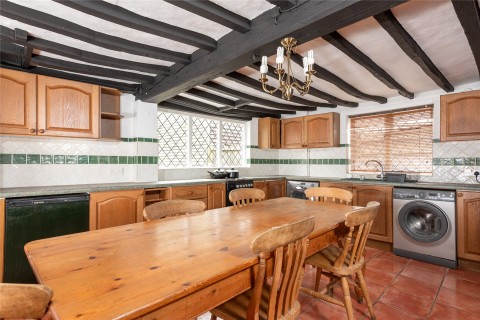 Click the photo for more details of Church Road, Totternhoe, LU6