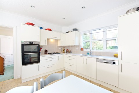 Click the photo for more details of East Chapel, Tattenhoe, MK4